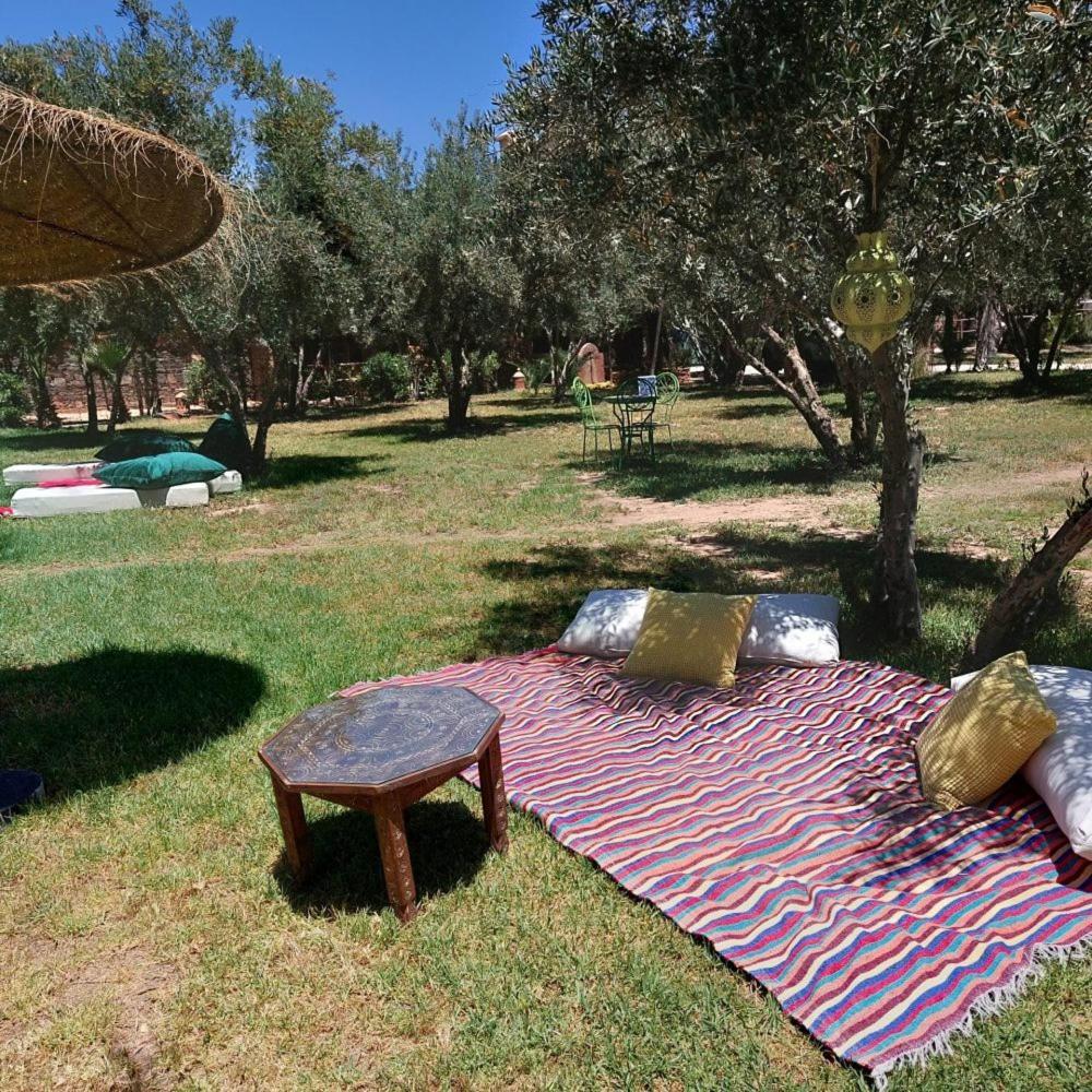 Manzal Lahbab, 2Villas 2Bungalows 2Piscines Et Jardins Ouled Jelal Exteriör bild