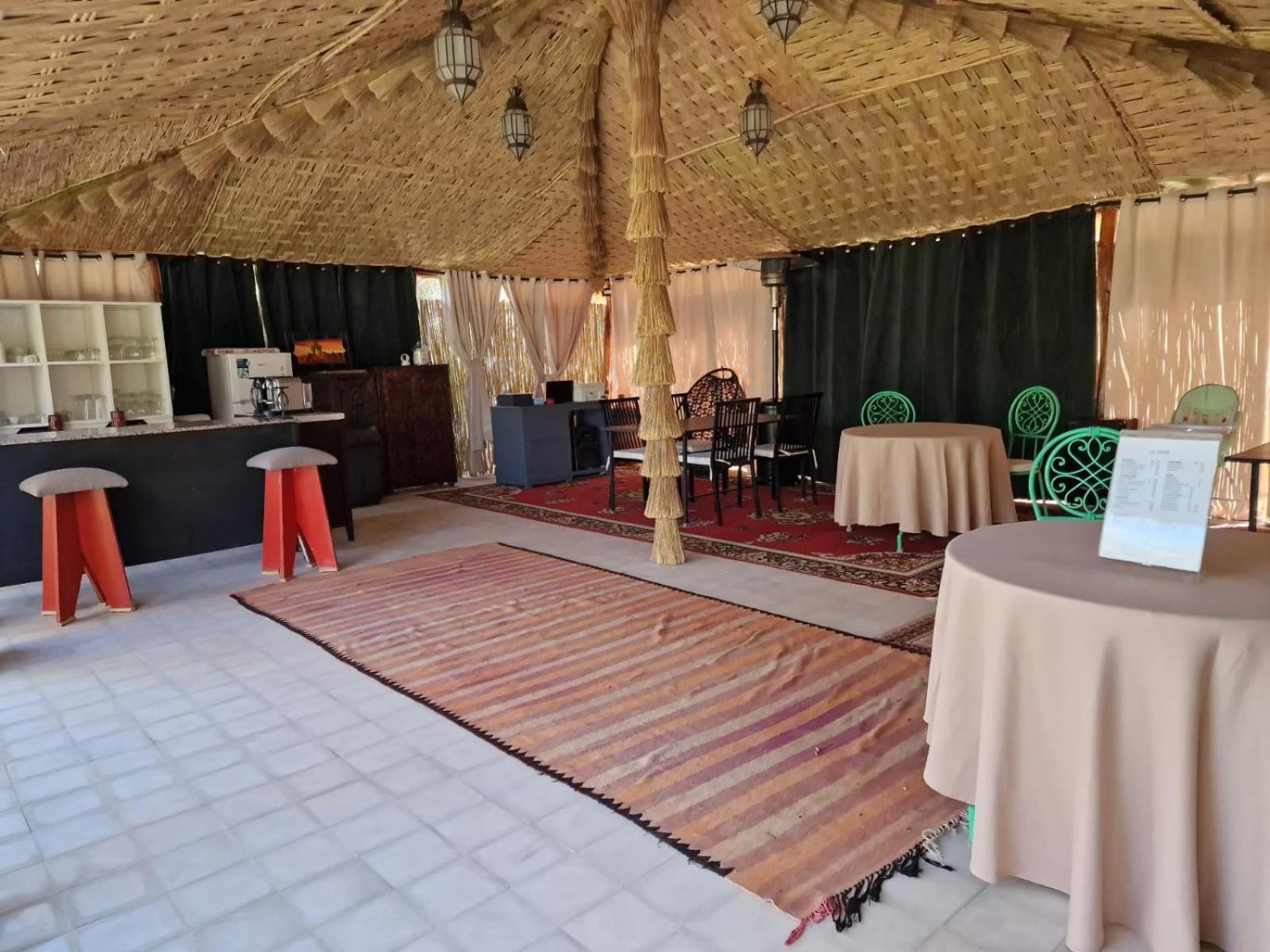 Manzal Lahbab, 2Villas 2Bungalows 2Piscines Et Jardins Ouled Jelal Exteriör bild
