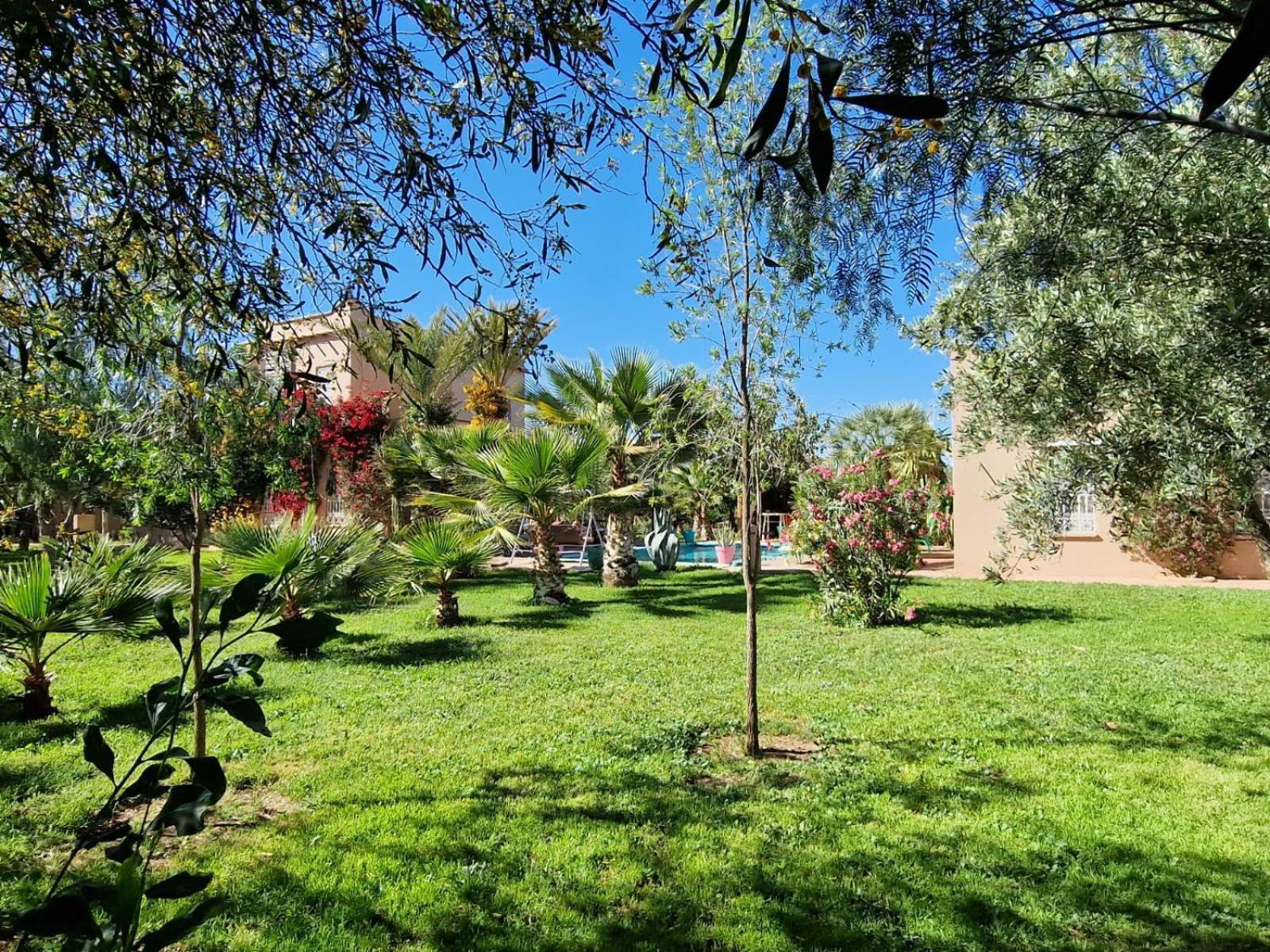 Manzal Lahbab, 2Villas 2Bungalows 2Piscines Et Jardins Ouled Jelal Exteriör bild