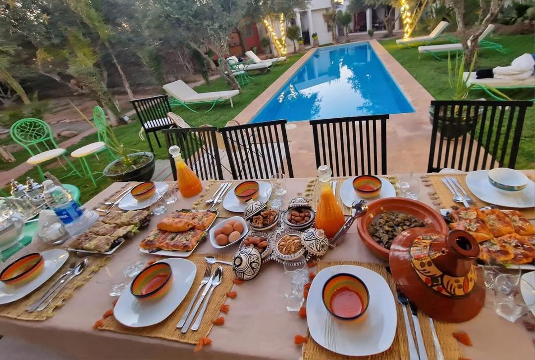 Manzal Lahbab, 2Villas 2Bungalows 2Piscines Et Jardins Ouled Jelal Exteriör bild